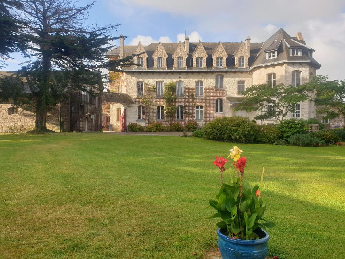 Chateau De Surville Surville  المظهر الخارجي الصورة